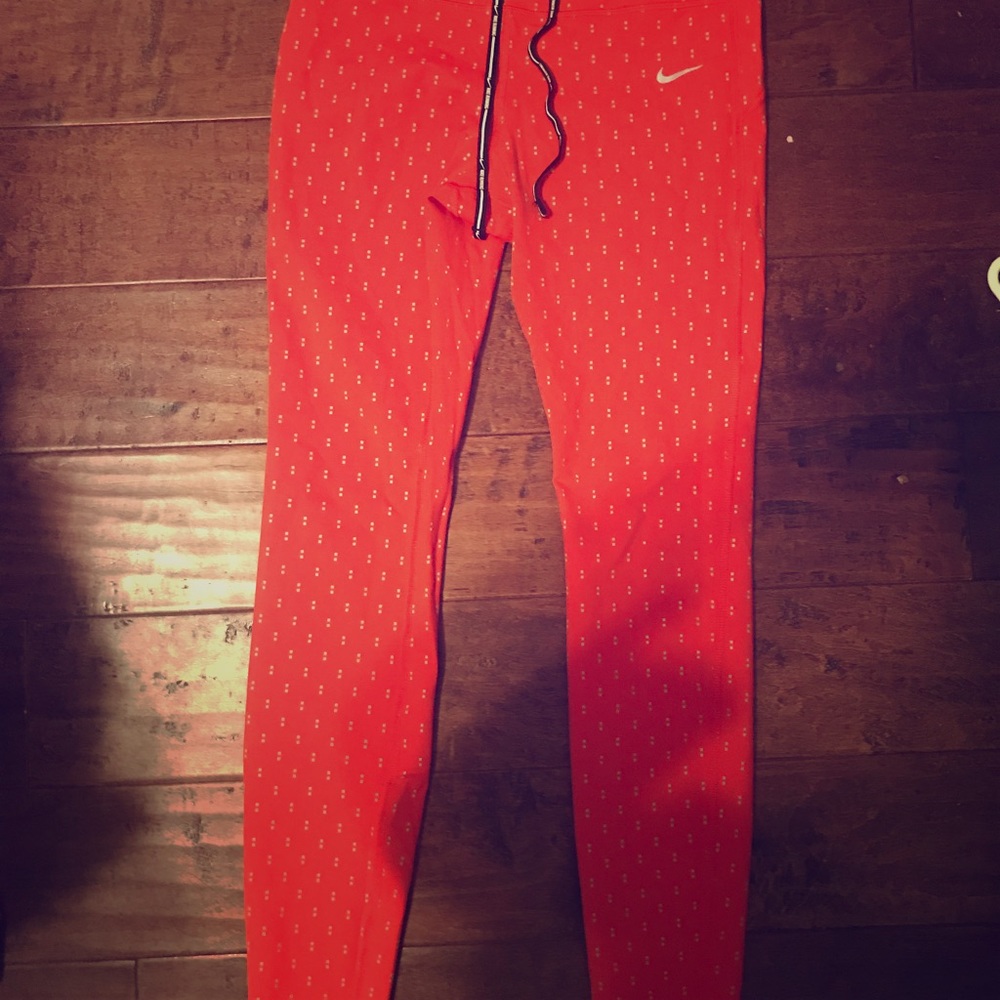 Nike leggings